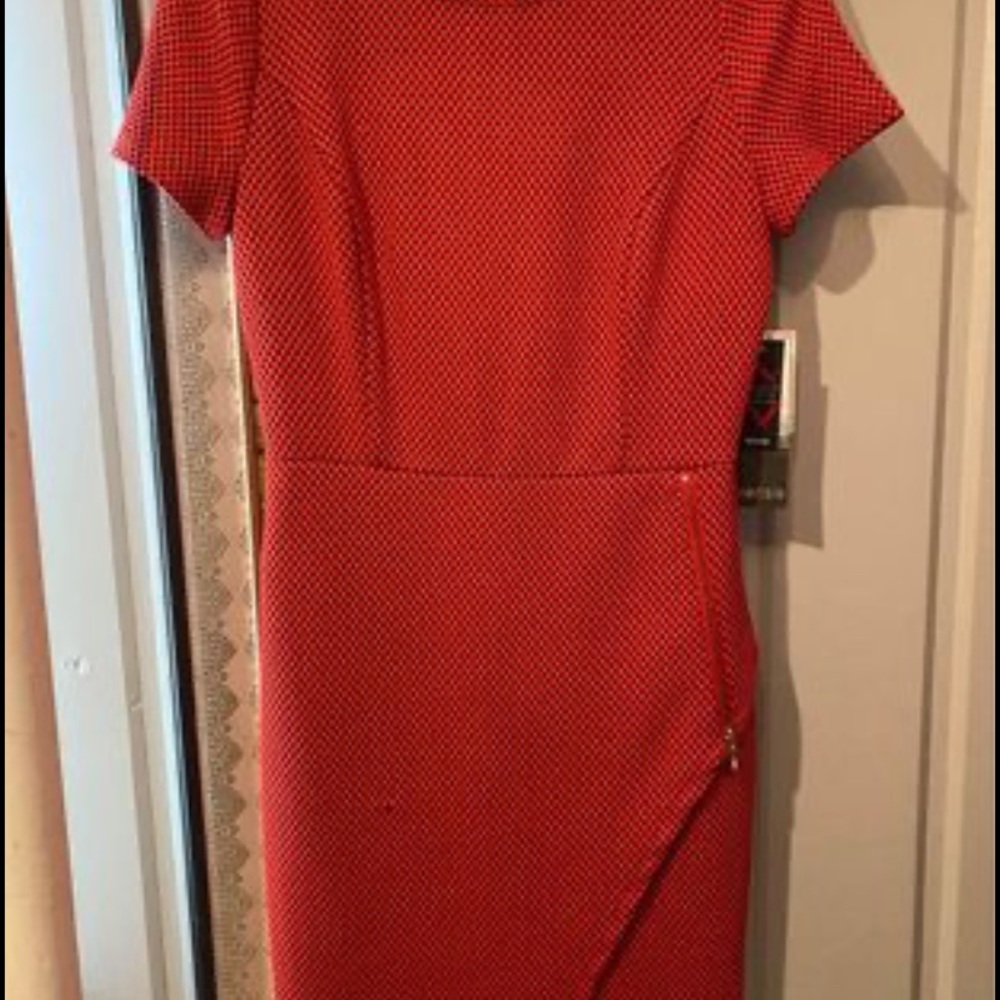 Red mini dress, great for Valentine’s Day!